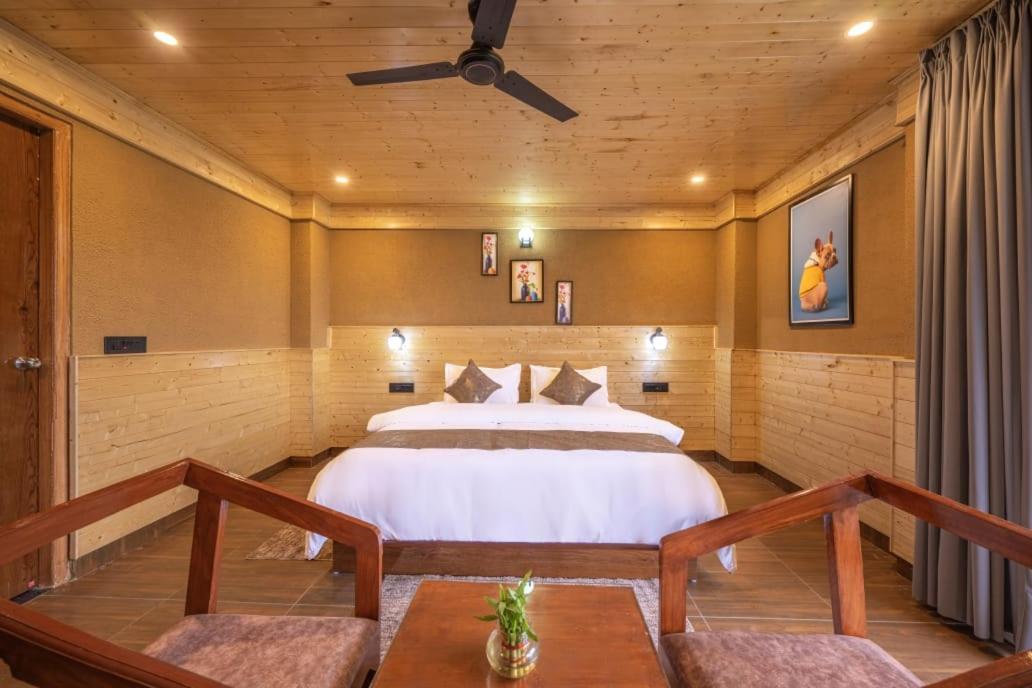 The Countryside Retreat I Vacations I Conference I Mice I Family Events I Open Air Terrace I Sky Bonfire I Kufri By Exotic Stays Shimla Exterior photo