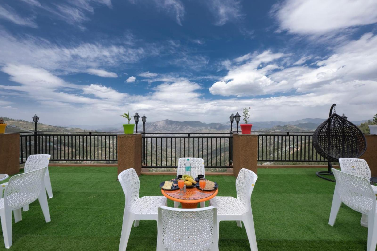 The Countryside Retreat I Vacations I Conference I Mice I Family Events I Open Air Terrace I Sky Bonfire I Kufri By Exotic Stays Shimla Exterior photo